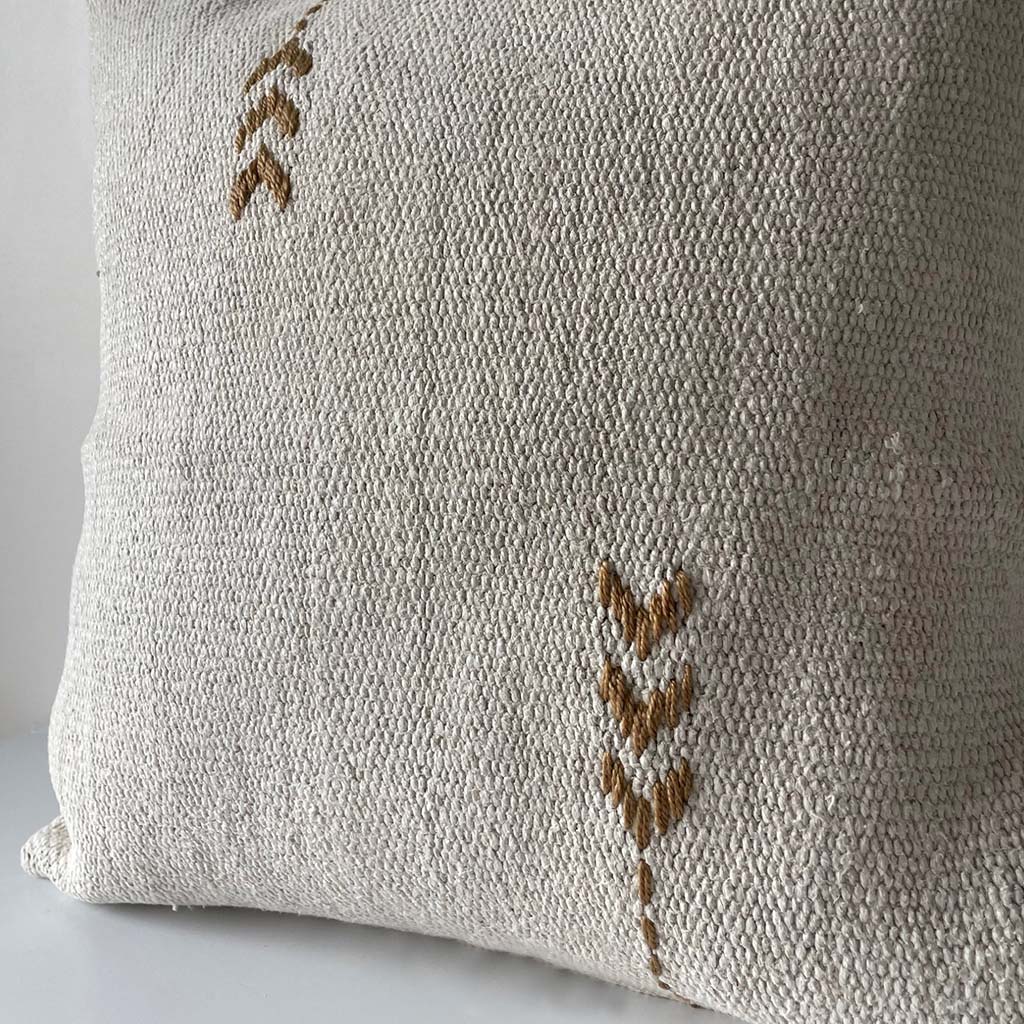 Vintage Hemp Cushion Honey