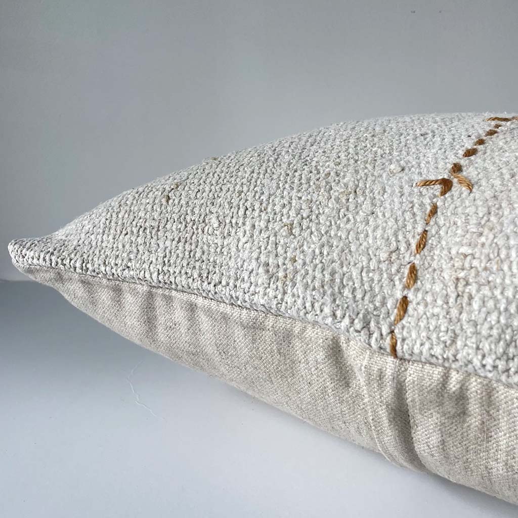 Vintage Hemp Cushion Honey