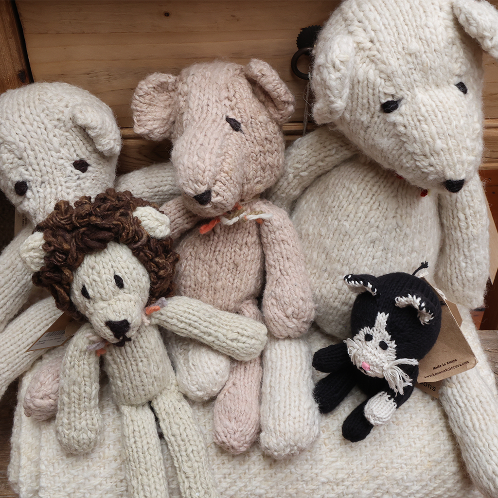 Ditsy Bear Cream Large