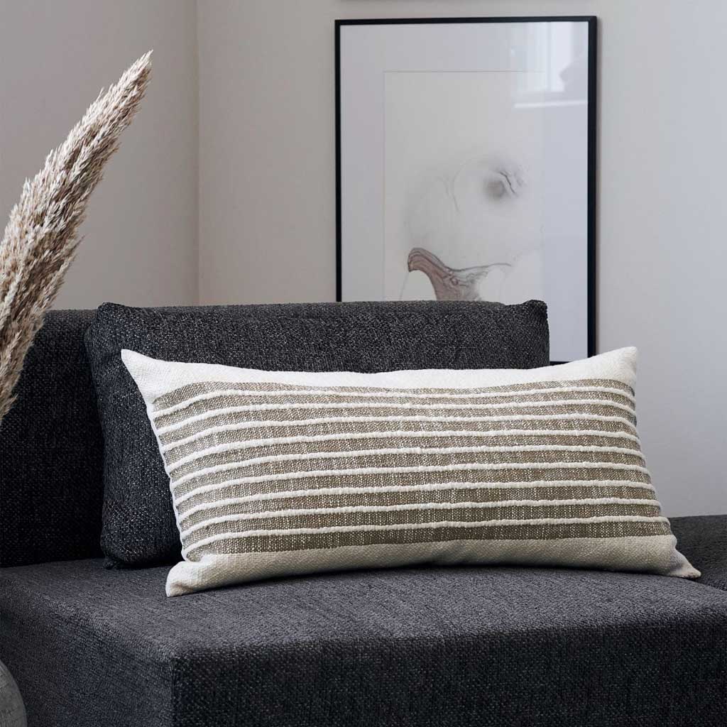 Yarn Cushion Cover Long Madisons