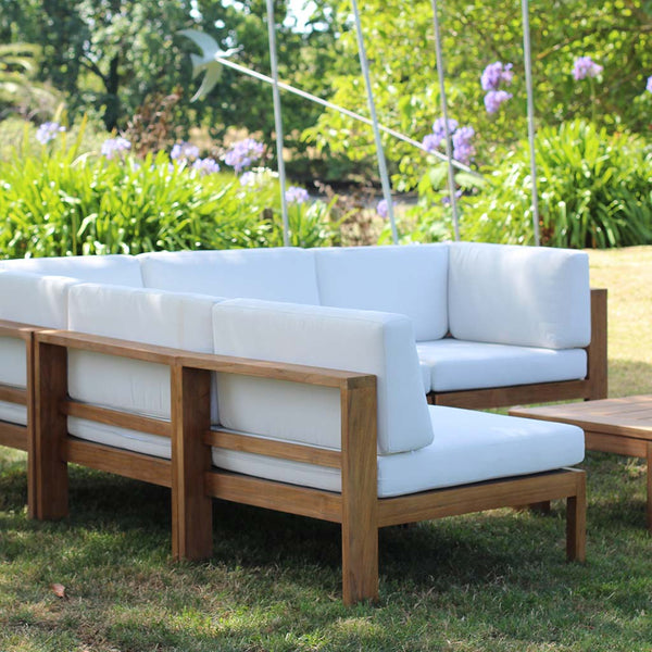 Build your own outdoor seating arrangement with the Cayman Armless Sofas. Designed in Belgium, the Cayman recycled teak range is made to withstand the harshest outdoor climates and is perfect for NZ conditions. The comfortable UV resistant cushions are filled with easy dry polyether foam and Sunproof fabric.